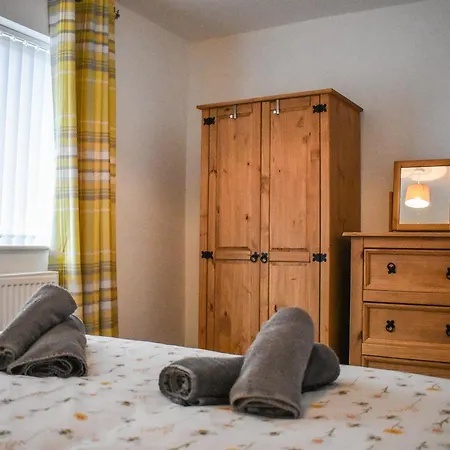 Bumblebee בית נופש סטיית'ס